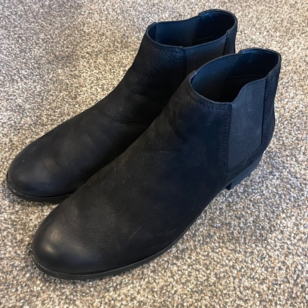 Frye Flat Black Leather Boots 8.5M